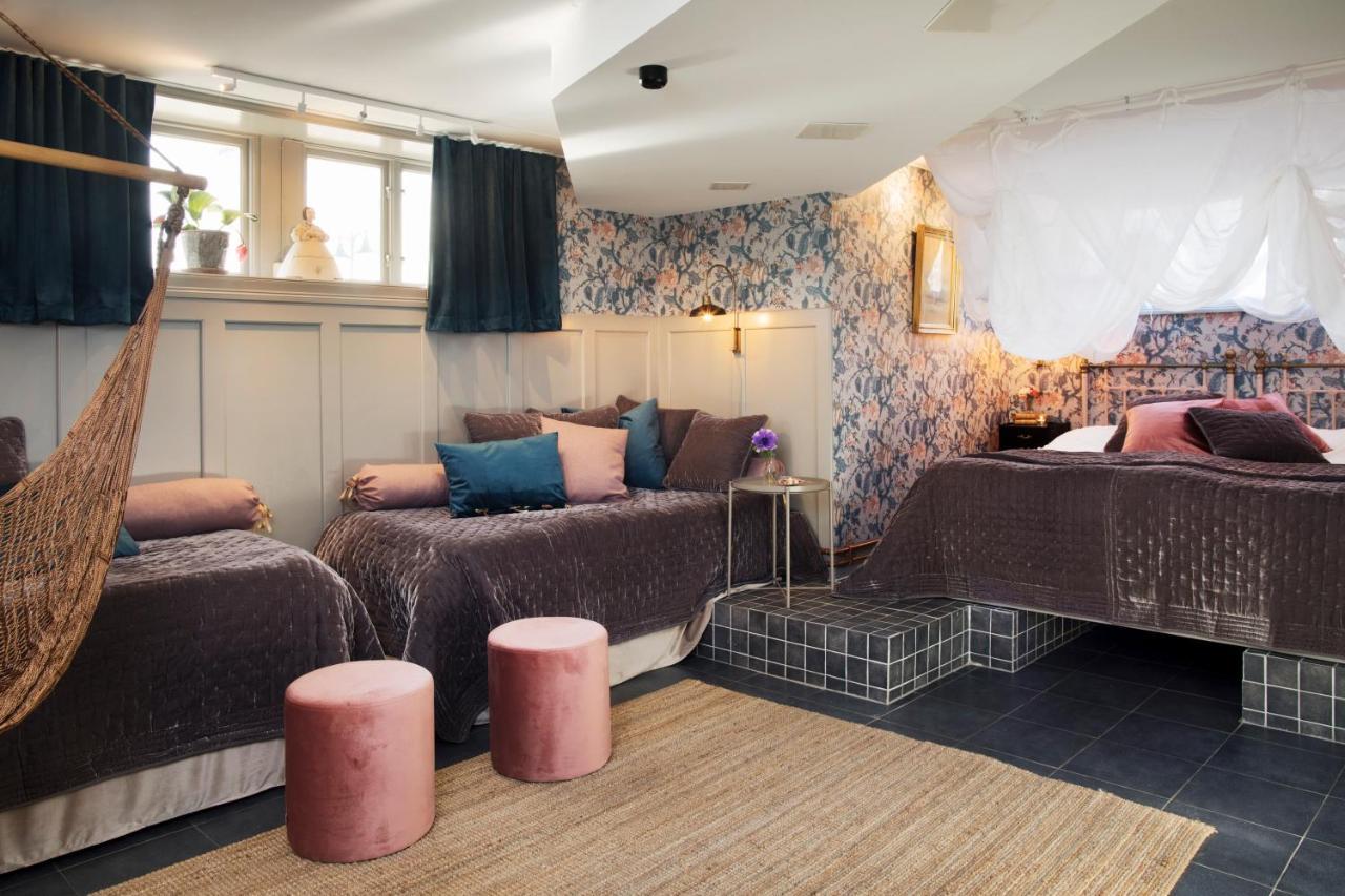 Strandvillan Hotell Och Bed & Breakfast 레이세킬 외부 사진