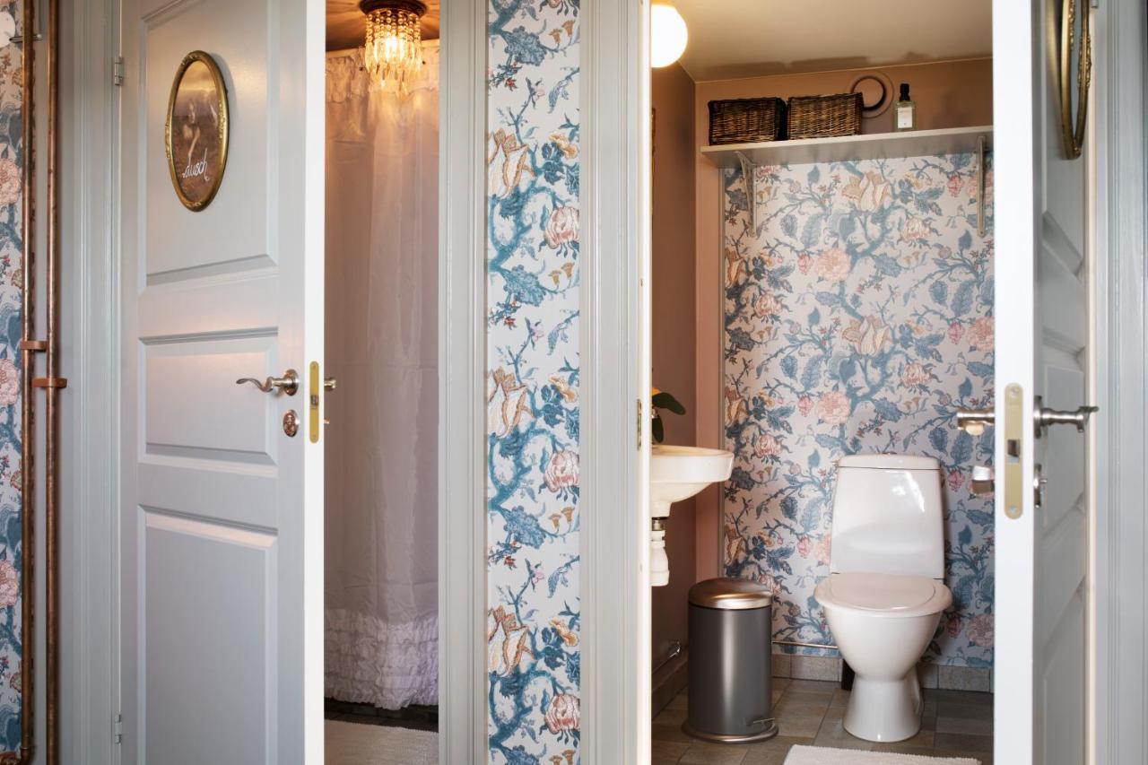 Strandvillan Hotell Och Bed & Breakfast 레이세킬 외부 사진