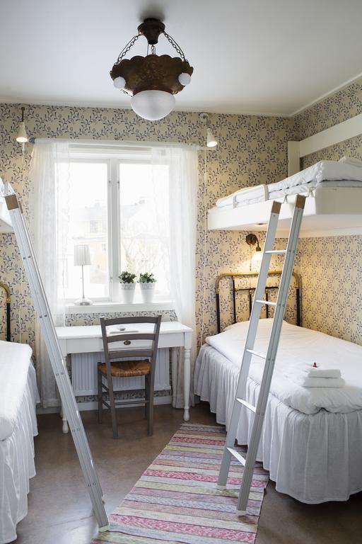 Strandvillan Hotell Och Bed & Breakfast 레이세킬 외부 사진
