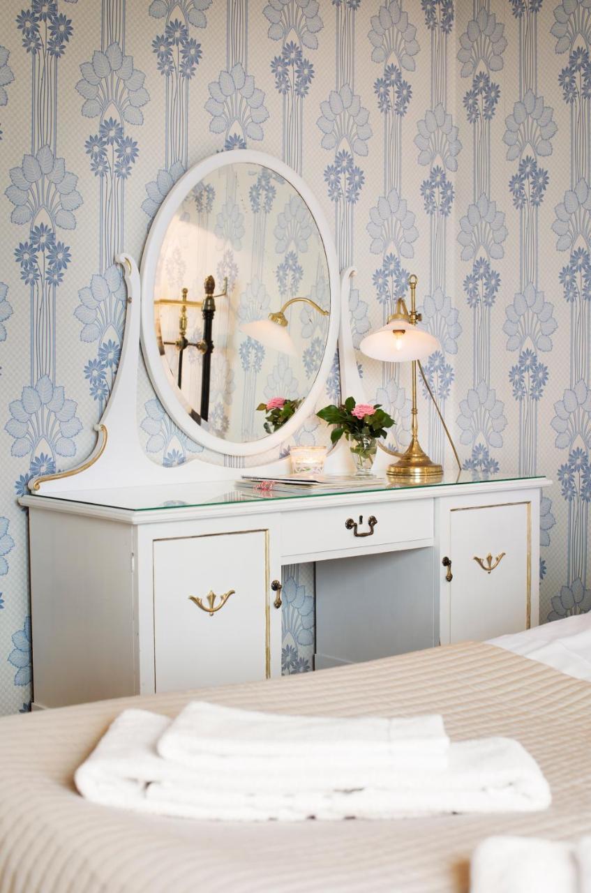 Strandvillan Hotell Och Bed & Breakfast 레이세킬 외부 사진